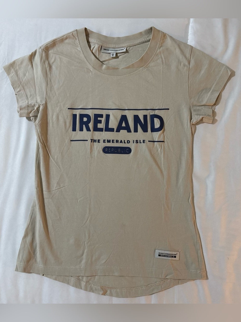 Beige Ireland Graphic Short-Sleeve Tee by